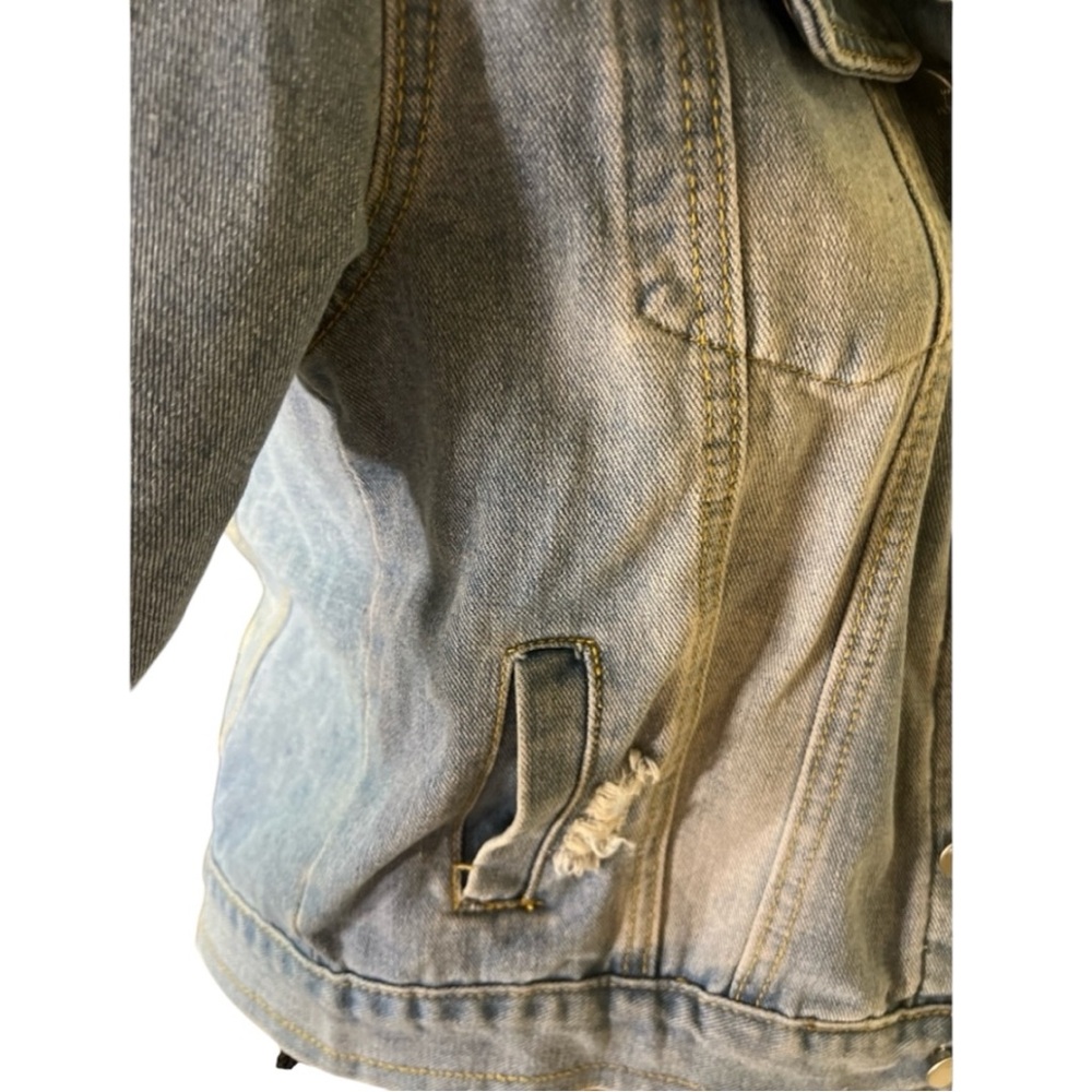 Womenβs Denim Jacket Size M Medium - Picture 12 of 16